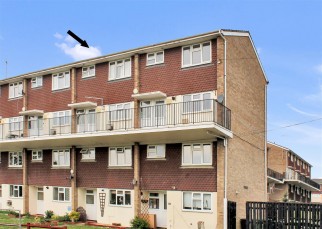 Kildare Close, Bordon