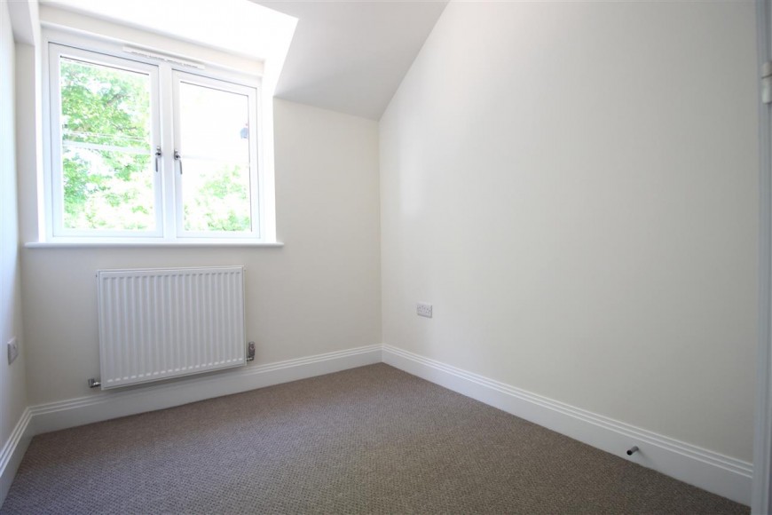 Chase Road, Lindford