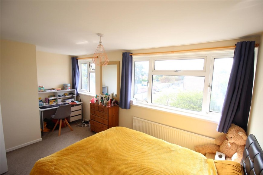 Kildare Close, Bordon