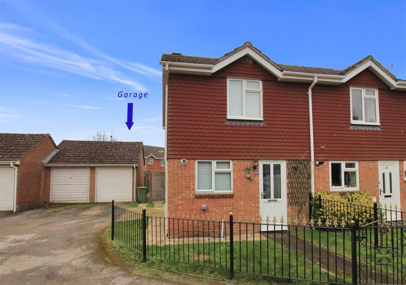 Periwinkle Close, Lindford