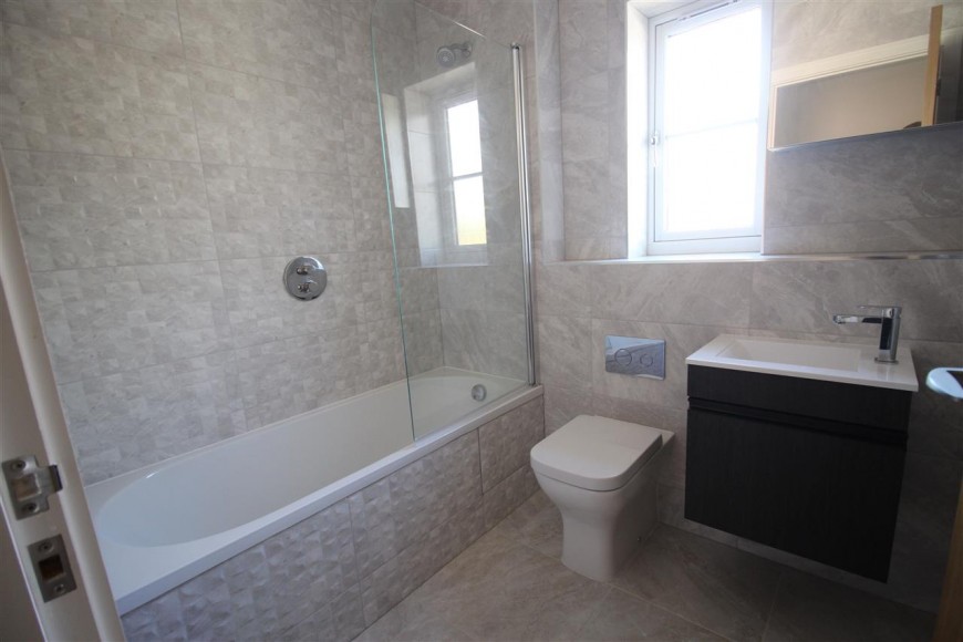 Chequers, Winchester Road, Ropley