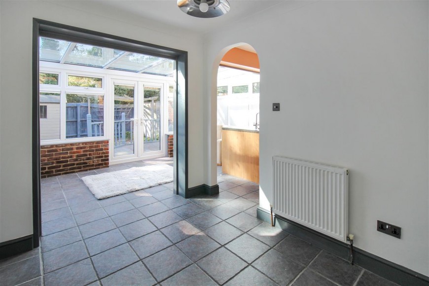St Andrews Road, Whitehill, Whitehill
