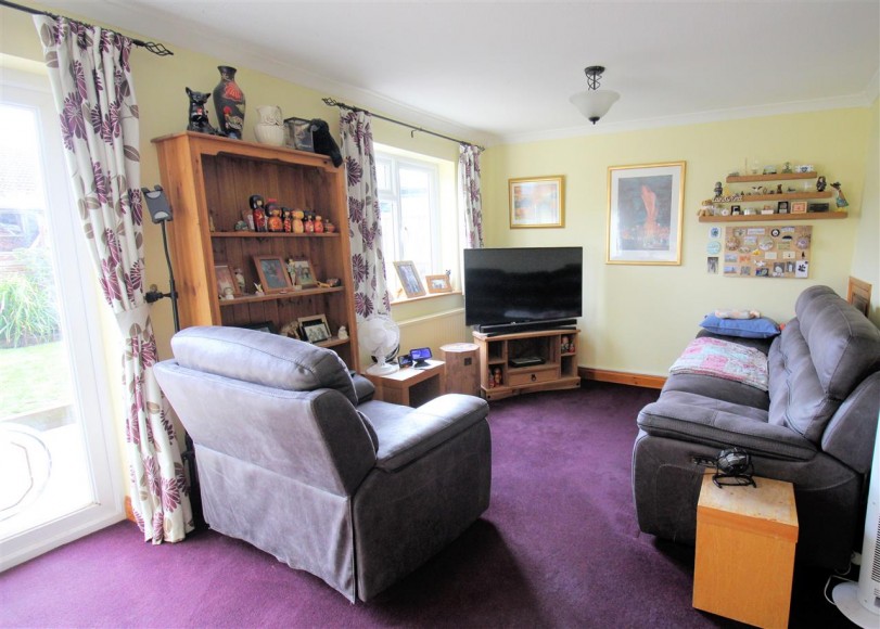 Elm Close, Bordon