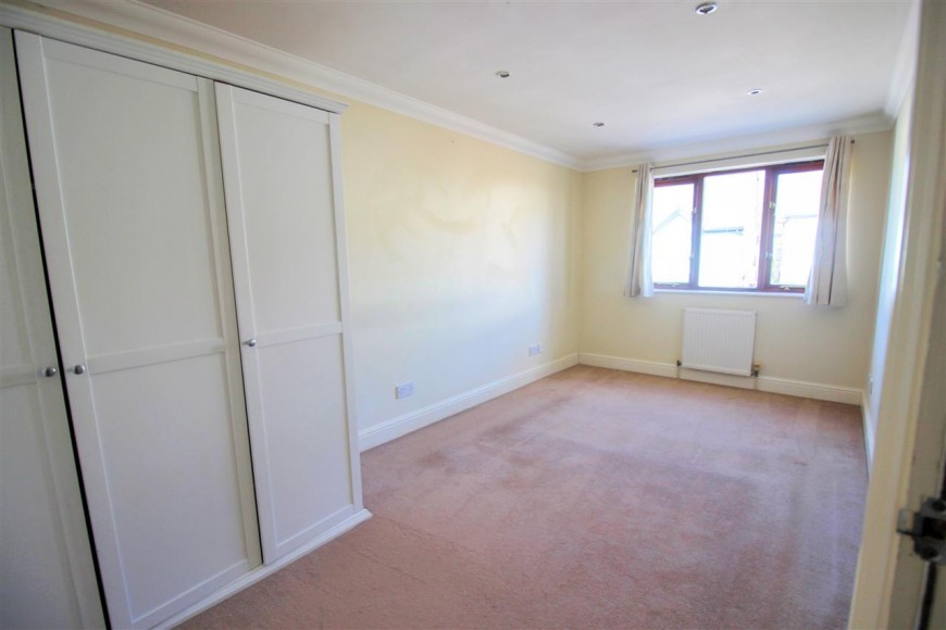Orchard Court, Wey Hill, Haslemere