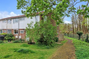 View Woodlands Court, Alton