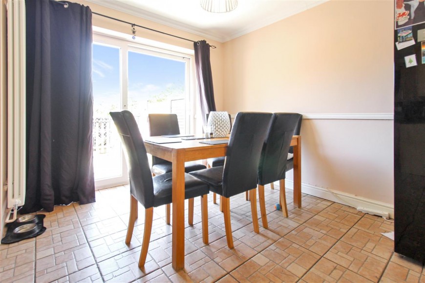 South Hurst, Whitehill