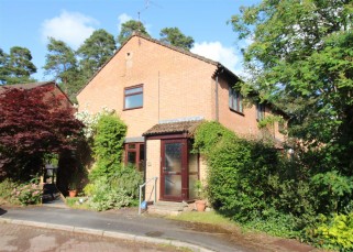 Woodpecker Close, Bordon