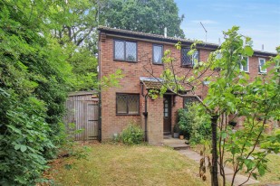 View Torrington Close, Lindford