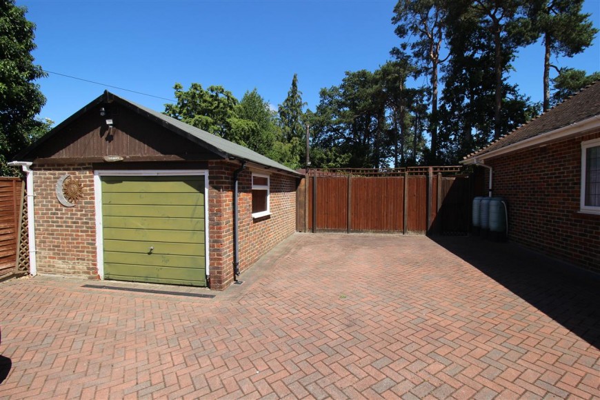 Firgrove Road, Whitehill