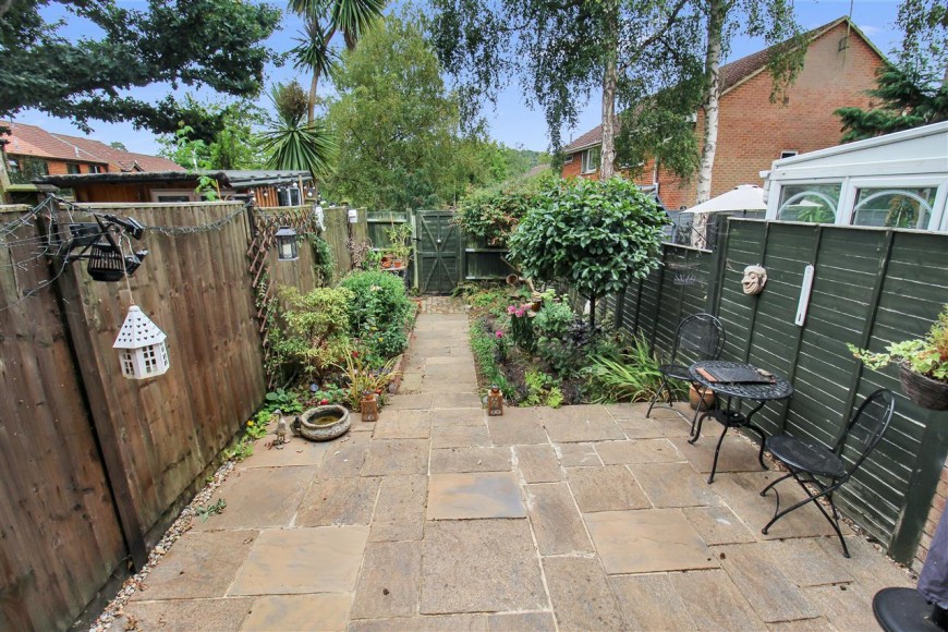 Blue Timbers Close, Bordon