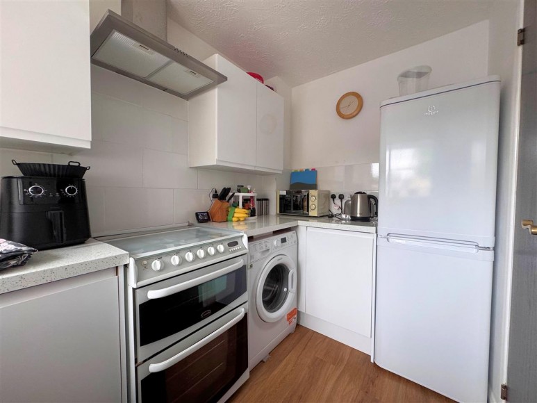 Blue Timbers Close, Bordon