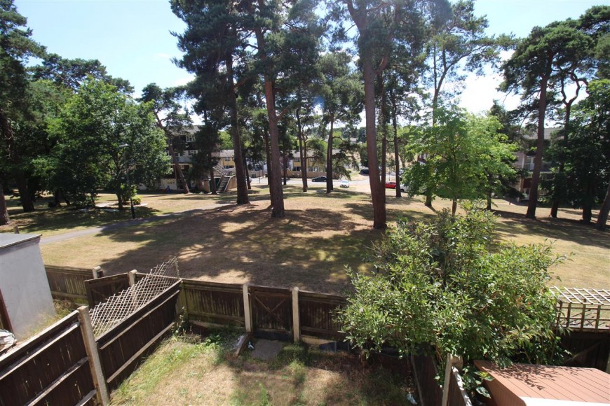 Kildare Close, Bordon
