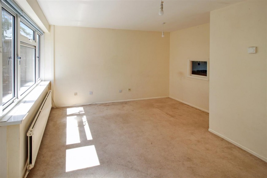 Kildare Close, Bordon